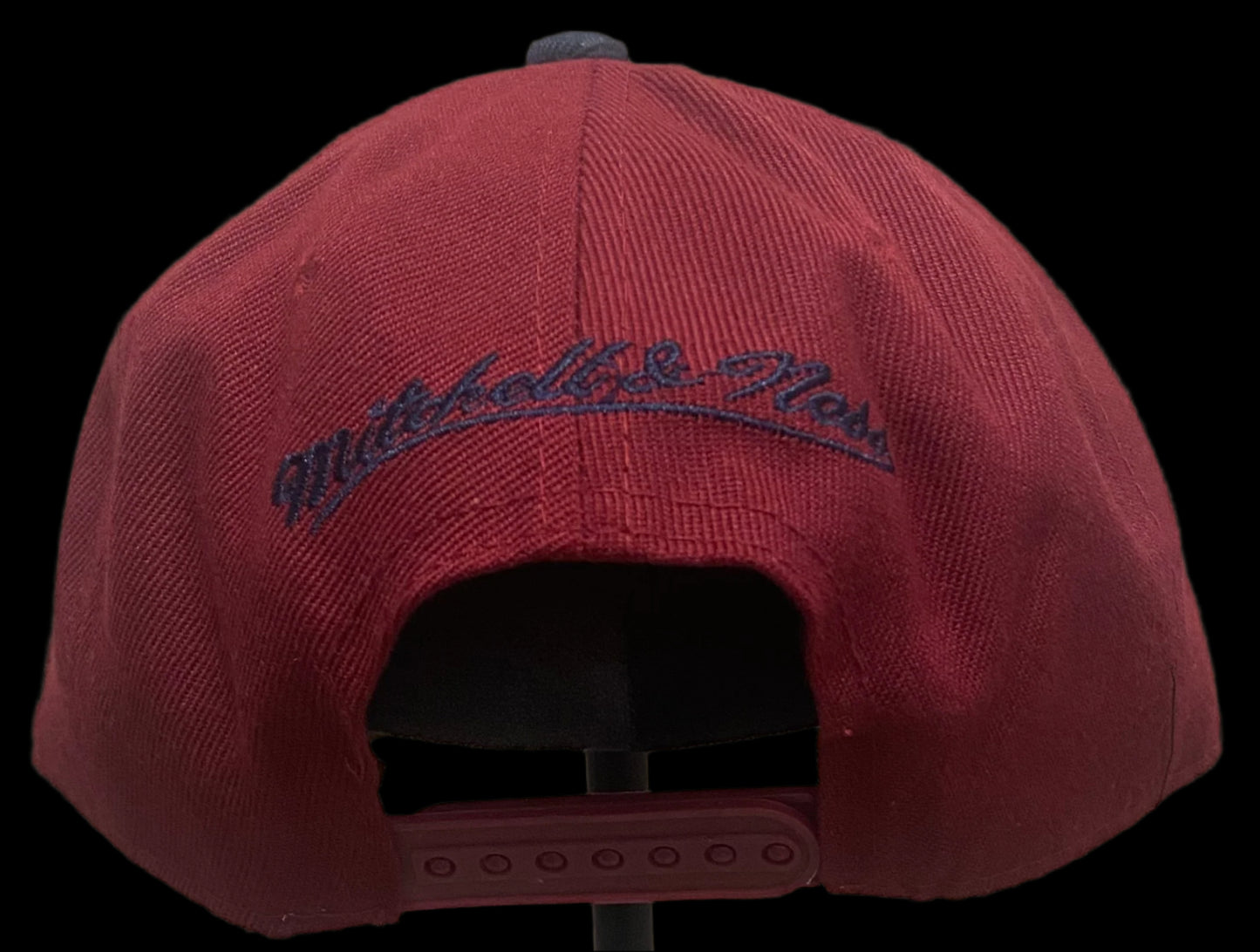 Cleveland Cavaliers Lebron James #23 Throwback Jersey Men's X-LARGE & Cleveland Cavaliers hat cap snap back red blue Mitchell & Ness wool NBA Men's 2N1
