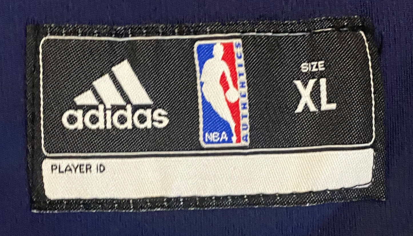 Cleveland Cavaliers Lebron James #23 Throwback Jersey Men's X-LARGE  & Cleveland Cavaliers hat cap snap back red blue Mitchell & Ness wool NBA Men's 2N1